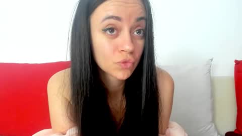 cute_angel95 online show from December 20, 2025, 8:16 pm