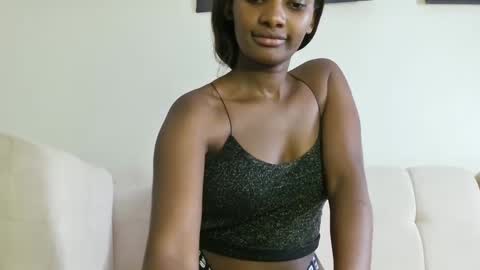 cute annah online show from February 26, 2025, 6:15 am