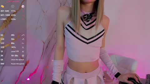          online show from February 7, 2025, 12:09 am