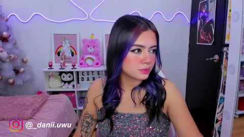 Dani  online show from December 24, 2024, 9:28 am