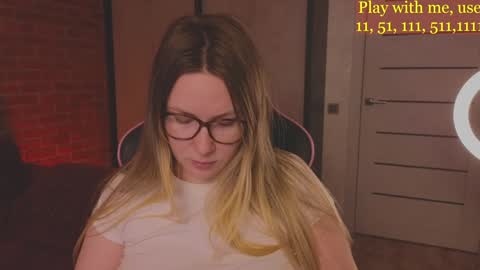 Everyday stream in the same time online show from February 1, 2025, 10:48 am