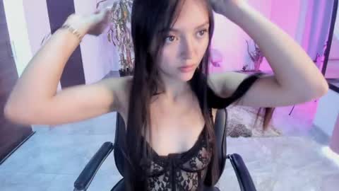 Snapshot of cute_fox_1 chatting on June 1, 2026, 3:36 pm Bella Fox online show from June 1, 2026, 3:36 pm