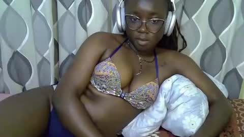 daddysdoll online show from May 27, 2026, 6:05 pm