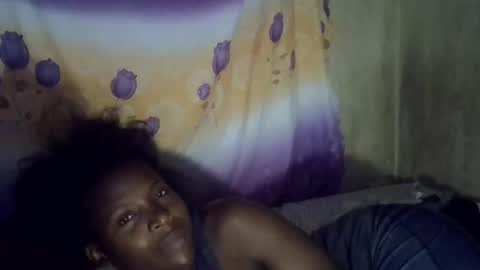 cute_leylah online show from April 26, 2026, 3:04 am