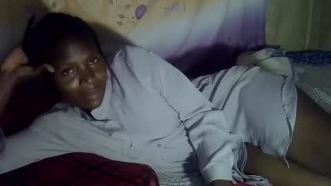 cute_leylah online show from April 28, 2026, 6:35 pm