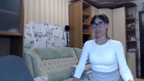 cute_lion_ online show from June 7, 2026, 11:47 am