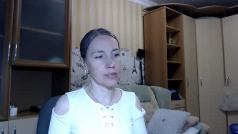 cute_lion_ online show from June 16, 2026, 12:41 pm
