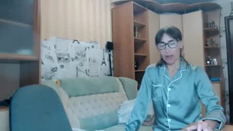 cute_lion_ online show from July 10, 2026, 12:19 pm
