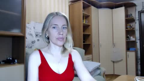 cute_lion_ online show from July 14, 2026, 8:03 pm