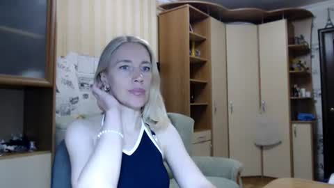 cute_lion_ online show from July 16, 2026, 7:20 pm