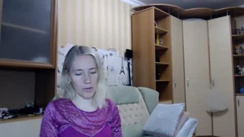 cute_lion_ online show from July 21, 2026, 12:18 pm