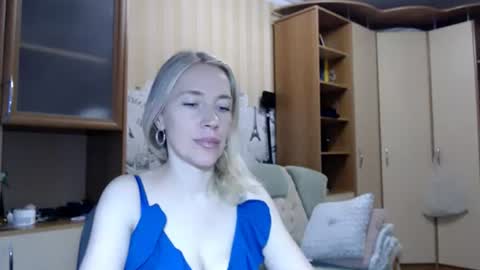 cute_lion_ online show from July 22, 2026, 12:30 pm