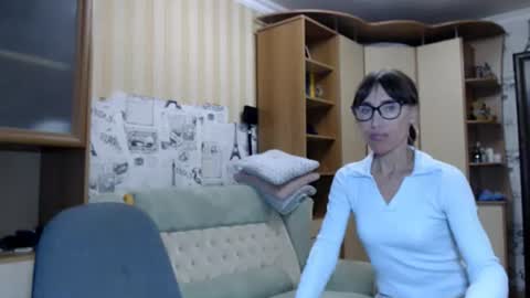 cute_lion_ online show from July 25, 2026, 12:03 pm