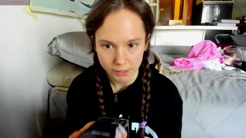 Emily online show from March 14, 2026, 12:54 pm