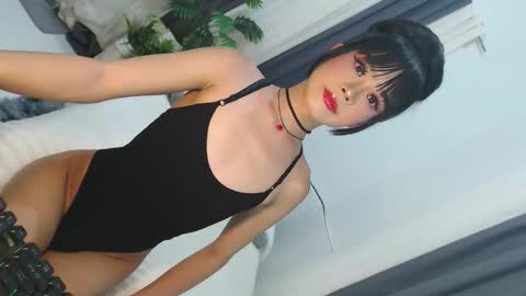 Snapshot of cute_maloi chatting on April 14, 2026, 9:48 am Jane online show from April 14, 2026, 9:48 am