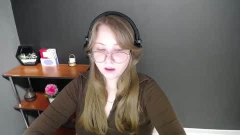 Veronica online show from February 7, 2025, 10:40 am