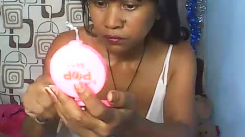 Snapshot of cute_moll chatting on February 7, 2026, 11:03 am murielle online show from February 7, 2026, 11:03 am