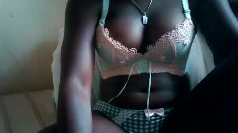cute_neline online show from January 15, 2025, 8:51 am