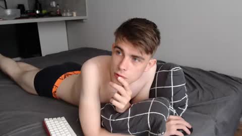 Snapshot of cute_oliver chatting on July 8, 2026, 3:16 pm Oliver online show from July 8, 2026, 3:16 pm