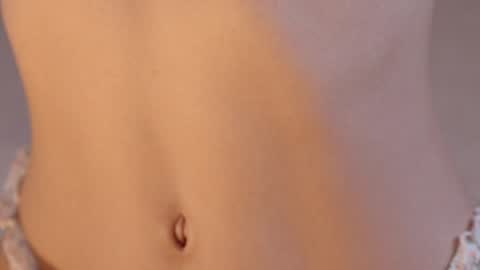 Snapshot of cute_shine chatting on December 15, 2024, 9:45 am  Hey im Kristina Thank you for your support  online show from December 15, 2024, 9:45 am