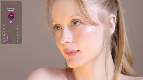 Snapshot of cute_shine chatting on February 17, 2025, 11:13 am  Hey im Kristina Thank you for your support  online show from February 17, 2025, 11:13 am