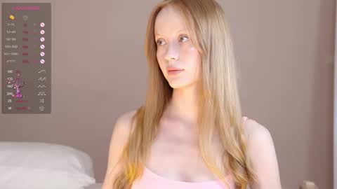 Snapshot of cute_shine chatting on March 5, 2025, 7:49 am  Hey im Kristina Thank you for your support  online show from March 5, 2025, 7:49 am