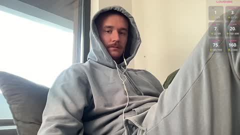 cute_skywalker online show from January 13, 2025, 6:49 am