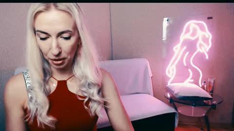 Snapshot of cute_smile_shy chatting on September 13, 2025, 5:46 pm cute_smile_shy online show from September 13, 2025, 5:46 pm