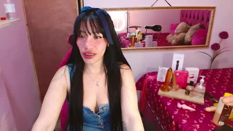 cute_zoe1 online show from June 14, 2026, 6:54 pm