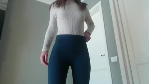 Anne-Marie  online show from March 9, 2026, 11:36 am