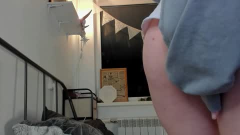 Amy online show from January 17, 2026, 5:27 pm