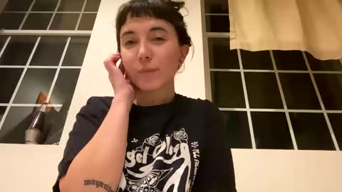 Snapshot of cuteballoons chatting on January 24, 2025, 2:49 am CuteBalloons online show from January 24, 2025, 2:49 am