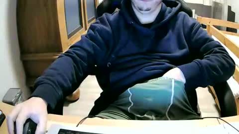 Snapshot of cuteboy090 chatting on November 27, 2025, 11:40 pm Cuteboy090 online show from November 27, 2025, 11:40 pm