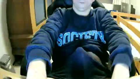 Snapshot of cuteboy090 chatting on February 12, 2026, 4:57 pm Cuteboy090 online show from February 12, 2026, 4:57 pm