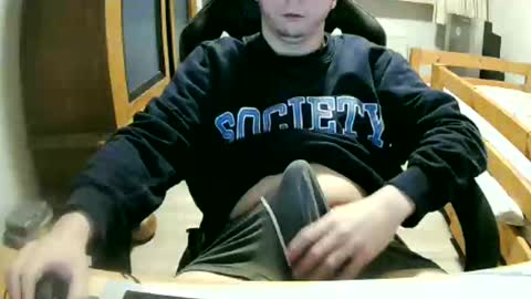 Snapshot of cuteboy090 chatting on February 26, 2026, 3:00 pm Cuteboy090 online show from February 26, 2026, 3:00 pm