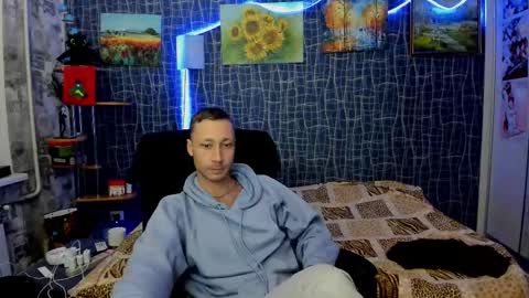 cuteboy228 online show from January 8, 2026, 8:55 pm