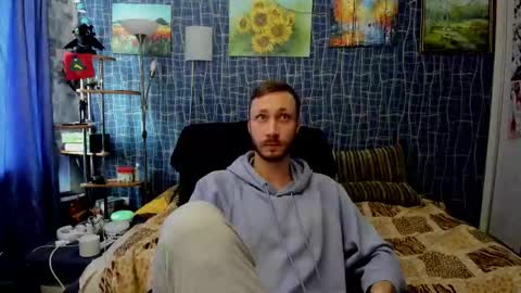 cuteboy228 online show from February 11, 2026, 1:27 pm