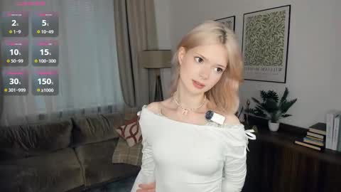 Alice online show from October 6, 2025, 8:34 am
