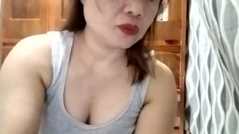 Snapshot of cutechey06 chatting on July 11, 2026, 10:22 pm Sky online show from July 11, 2026, 10:22 pm