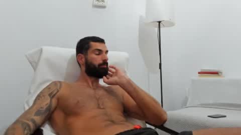 cuteeboy online show from September 10, 2025, 7:25 pm