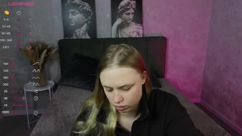 Amyy online show from May 4, 2026, 1:01 am