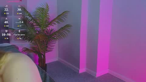 Amyy online show from June 8, 2026, 1:28 am