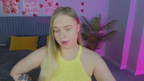 Amyy online show from June 12, 2026, 1:15 am