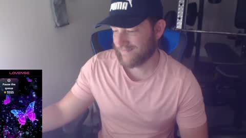 Snapshot of cutefloridaguy25 chatting on December 10, 2024, 4:17 pm onlyfansSexualAriesFL online show from December 10, 2024, 4:17 pm