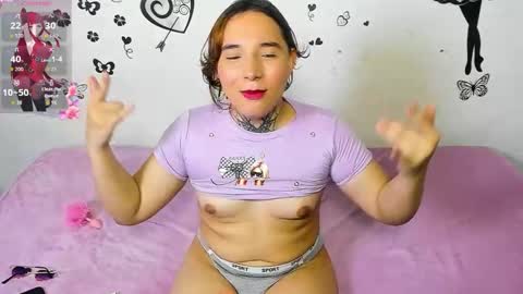 Snapshot of cutekat_ chatting on October 24, 2025, 5:37 am cutekat  online show from October 24, 2025, 5:37 am