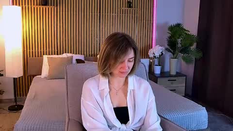 Snapshot of cutemirage chatting on May 4, 2026, 2:35 pm cutemirage online show from May 4, 2026, 2:35 pm