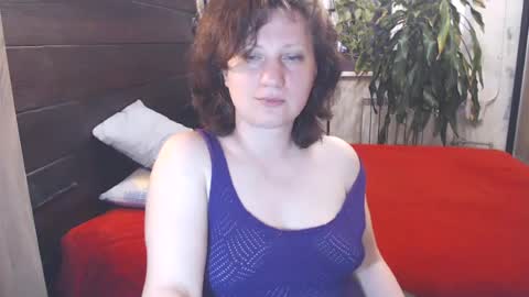 Snapshot of cutemoan chatting on June 17, 2026, 9:27 pm Rita online show from June 17, 2026, 9:27 pm