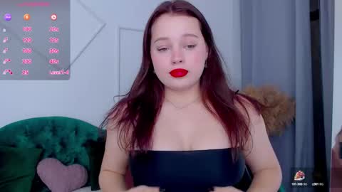 Nika  online show from September 28, 2025, 10:04 pm