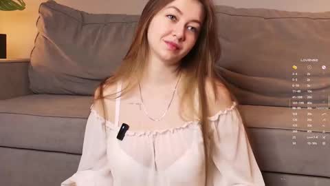 Ashley online show from September 9, 2025, 1:21 pm