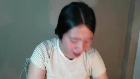 Snapshot of cutie_asianwoman chatting on March 2, 2025, 9:54 pm cutie_asianwoman online show from March 2, 2025, 9:54 pm